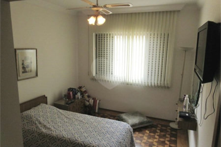 Sobrado à venda com 3 quartos, sendo 1 suíte, em Vila Moraes, São Paulo, SP
