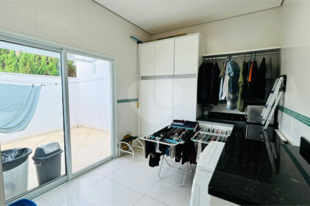 Casa à venda com 4 suítes no condomínio Dos Lagos, Itupeva - SP