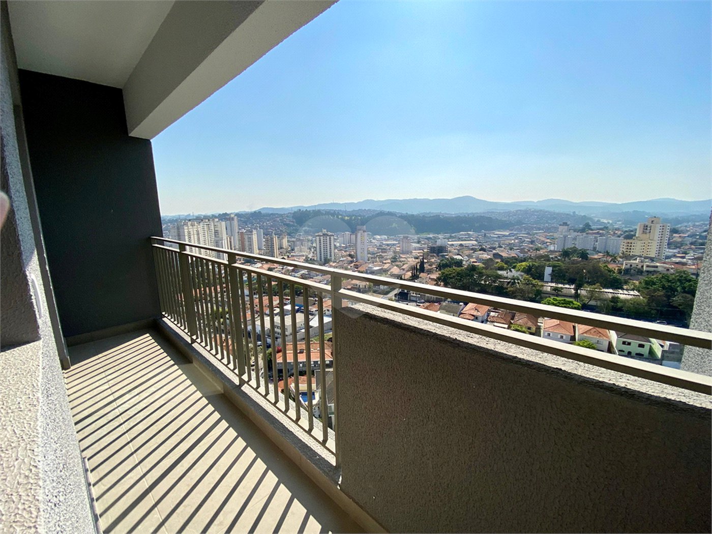 Apartamento à venda com 2 quartos, sendo 1 suíte, em Vila Rosália, Guarulhos, SP