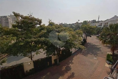 Casa à venda com 3 suítes no condomínio Solares Vila Europa, São Paulo - SP
