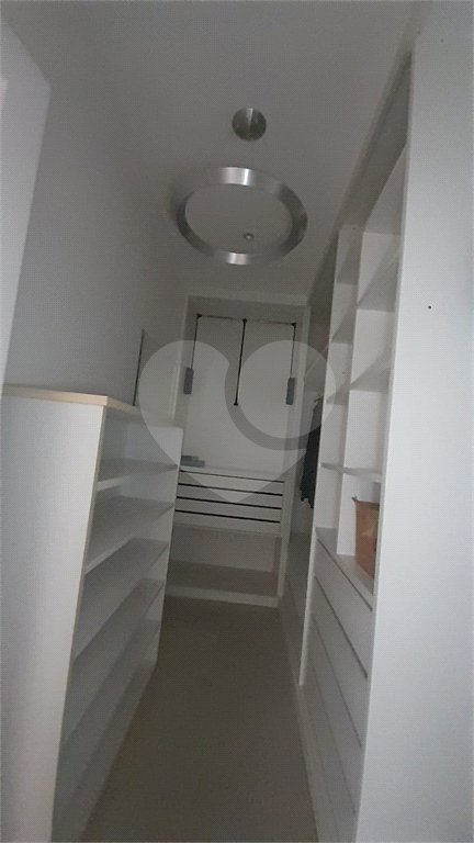 Sobrado à venda com 6 quartos, sendo 5 suítes, no Centro, São Bernardo do Campo, SP
