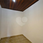Casa para alugar com 3 quartos, sendo 1 suíte, no condomínio Santa Mônica, Atibaia - SP