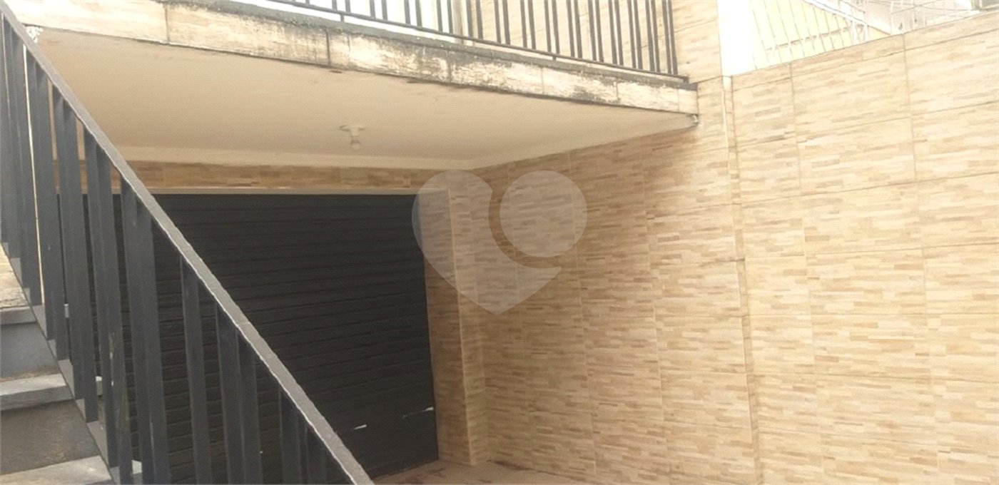 Sobrado à venda com 2 quartos em Sumarezinho, São Paulo, SP