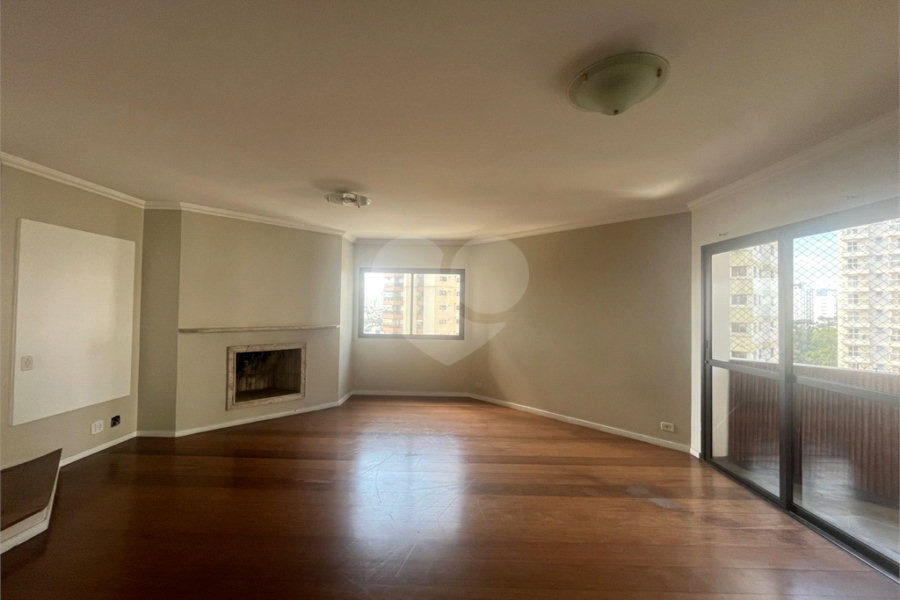 Apartamento à venda com 4 quartos, sendo 3 suítes, em Santana, São Paulo, SP