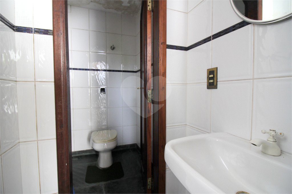 Casa à venda com 5 quartos, sendo 3 suítes, em Jardim São Bento, São Paulo, SP