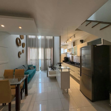 Apartamento com 2 dormitórios à venda, 78 m² por R$ 640.000,00 - Gonzaga - Santos/SP