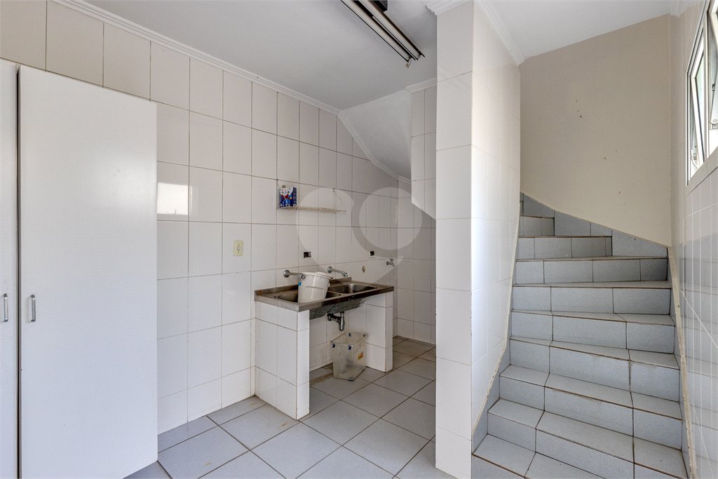 Casa à venda com 4 quartos, sendo 2 suítes, em Jardim Luzitânia, São Paulo, SP