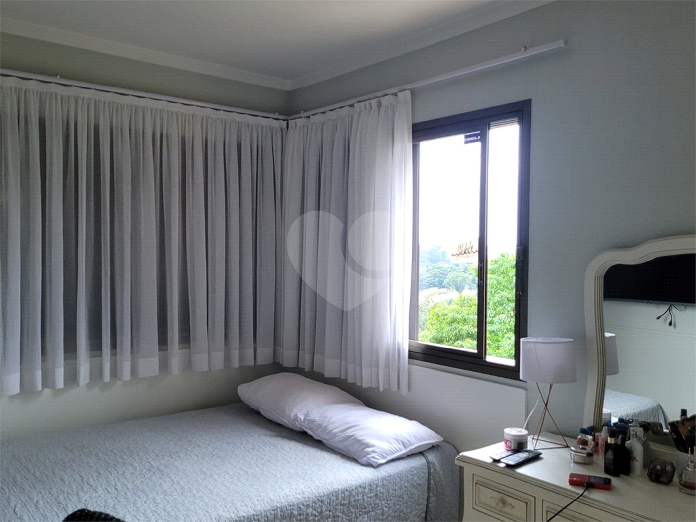 Apartamento à venda com 3 quartos, sendo 1 suíte, em Tremembé, São Paulo, SP
