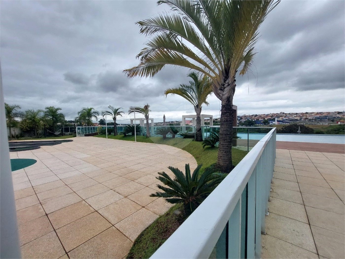 Apartamento à venda com 3 suítes em Bairro Pau Preto, Indaiatuba, SP