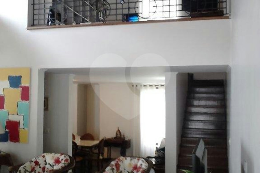 Sobrado à venda com 3 quartos, sendo 1 suíte, em Jardim Franca, Guarulhos, SP