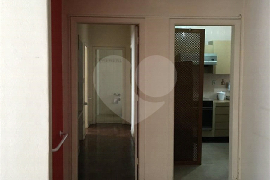 Apartamento à venda com 3 quartos em Bela Vista, São Paulo, SP