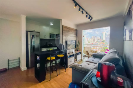 Apartamento à venda com 2 quartos em Vila Vitório Mazzei, São Paulo, SP