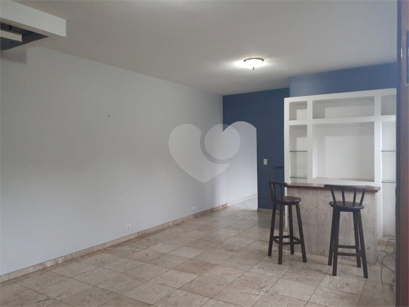 Sobrado à venda com 4 quartos, sendo 2 suítes, em Tremembé, São Paulo, SP