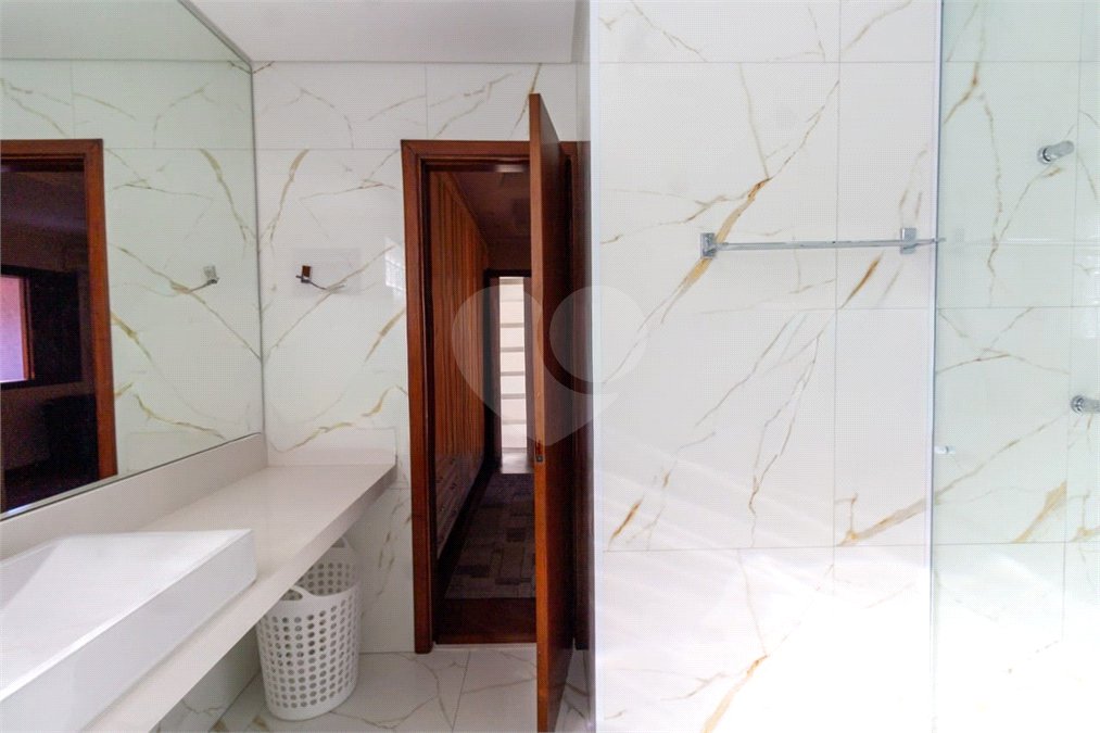 Casa à venda com 3 suítes no condomínio Da Serra, São Paulo - SP