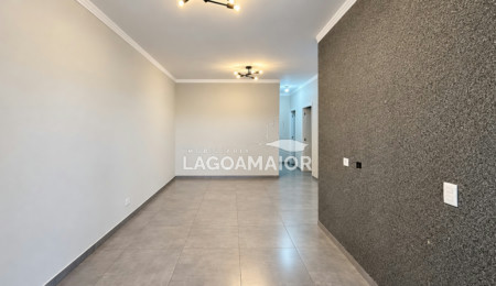 Casa à venda com 2 quartos, sendo 1 suíte,  no condomínio Alto do Capivari, Três Lagoas - MS