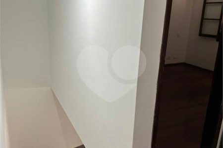 Sobrado à venda com 2 quartos em Jardim Ester, São Paulo, SP