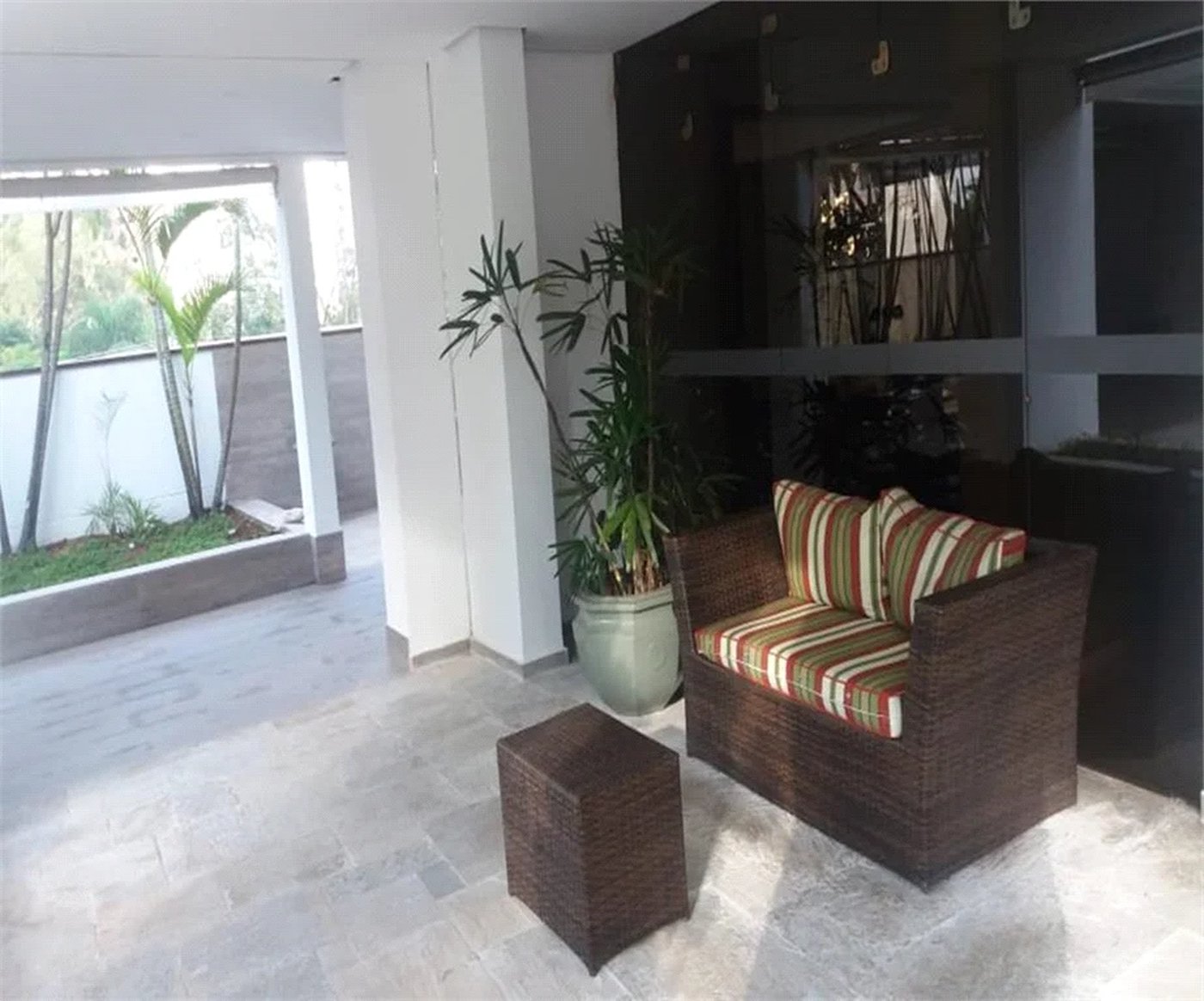 Apartamento à venda com 4 quartos, sendo 3 suítes,  em Vila Andrade, São Paulo, SP