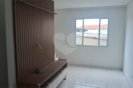 Casa à venda com 2 quartos, sendo 1 suíte, no condomínio Tanque Velho, São Paulo - SP