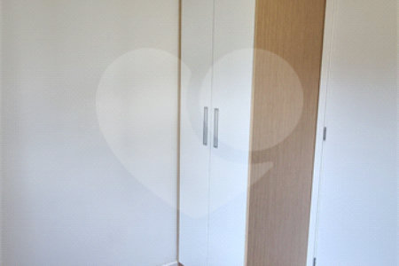 Apartamento à venda com 2 quartos, sendo 1 suíte, em Moema, São Paulo, SP