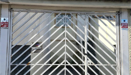 Sobrado à venda com 3 quartos, sendo 1 suíte,  em Horto, São Paulo, SP