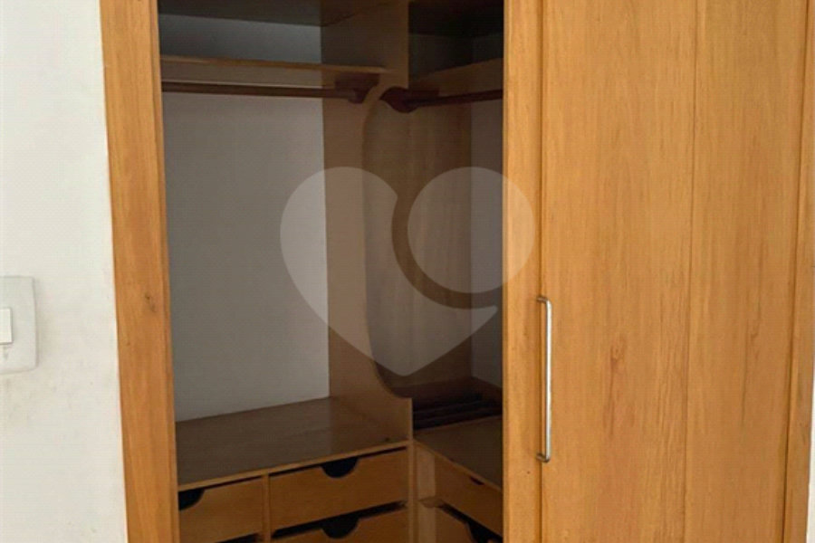 Apartamento à venda com 3 quartos, sendo 1 suíte, em Vila Nova Cachoeirinha, São Paulo, SP