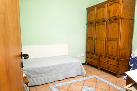 Casa à venda com 4 quartos, sendo 1 suíte,  em Tijuca, Rio de Janeiro, RJ
