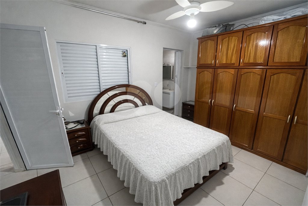 Casa Térrea à venda com 2 quartos, sendo 1 suíte, em Parque Esmeralda, São Paulo, SP
