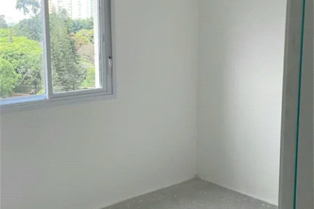Apartamento à venda com 3 quartos, sendo 1 suíte, em Vila Suzana, São Paulo, SP