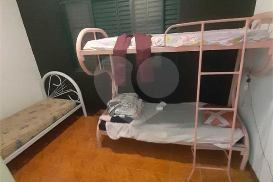 Sobrado à venda com 3 quartos em São Miguel Paulista, São Paulo, SP