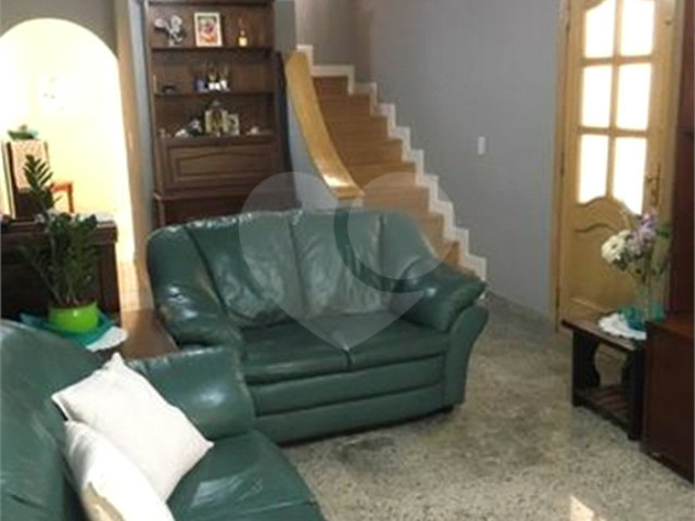 Sobrado à venda com 3 quartos, sendo 1 suíte,  em Sacomã, São Paulo, SP