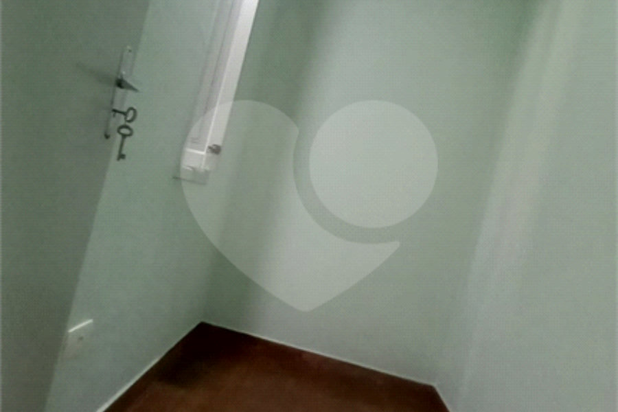 Sobrado à venda com 4 quartos, sendo 2 suítes, em Tremembé, São Paulo, SP
