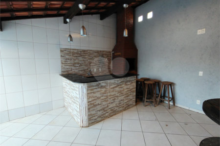 Casa à venda com 2 quartos em Vila La Brunetti, Itapetininga, SP