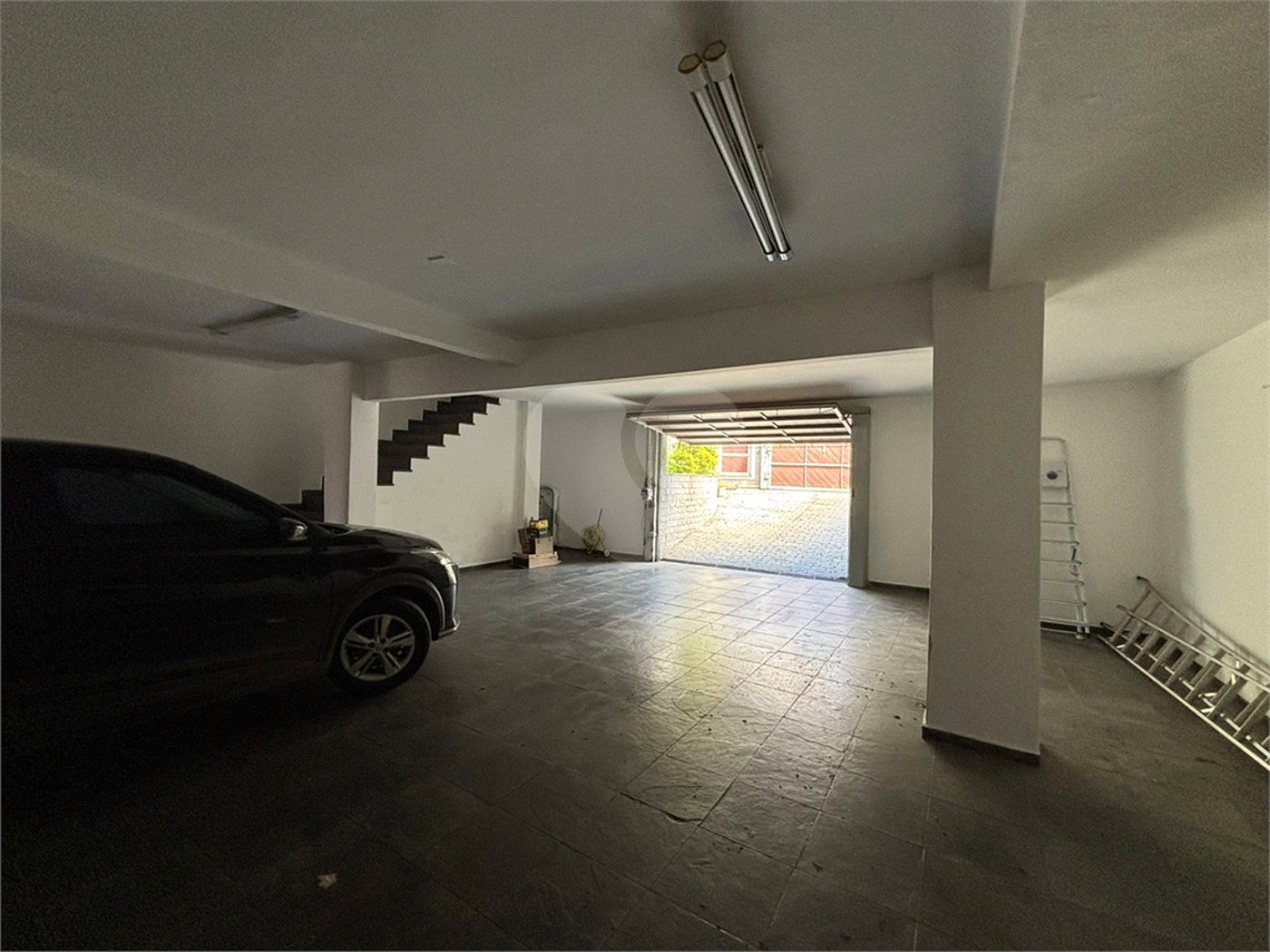 Casa à venda com 3 quartos, sendo 1 suíte,  em Vila Nivi, São Paulo, SP