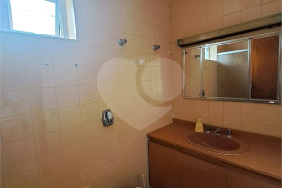Sobrado à venda com 3 quartos, sendo 1 suíte, em Santana, São Paulo, SP
