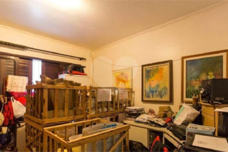 Sobrado à venda com 3 quartos, sendo 1 suíte, em Bosque da Saúde, São Paulo, SP
