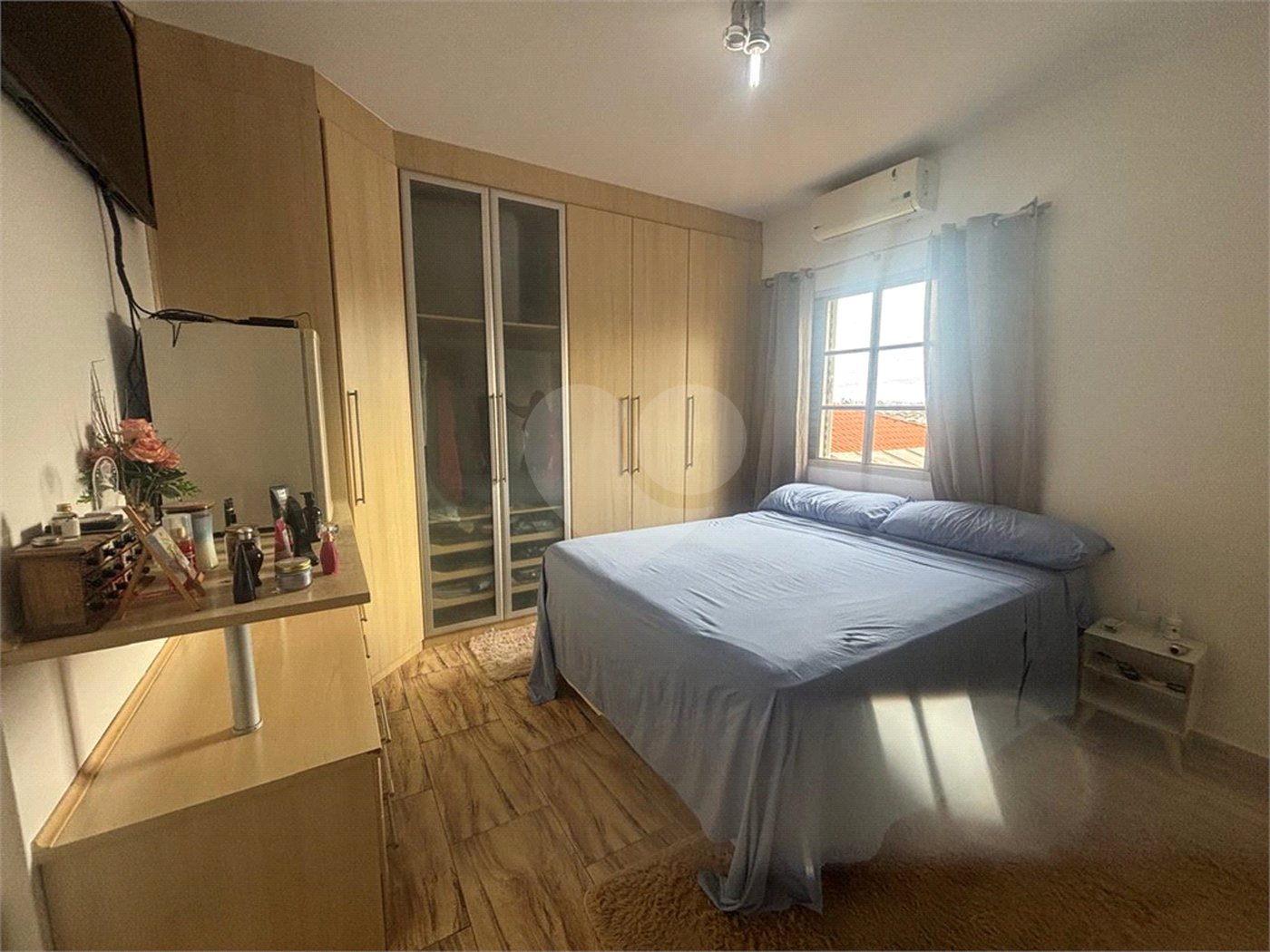 Casa à venda com 3 quartos, sendo 1 suíte, no condomínio Ibiti do Paço, Sorocaba - SP