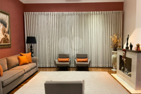 Casa à venda com 4 suítes no condomínio Halvétia Country Residencial, Indaiatuba - SP