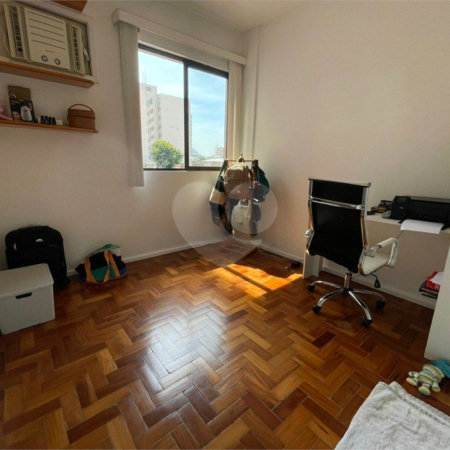 Apartamento à venda com 2 quartos, sendo 1 suíte, em Humaitá, Rio de Janeiro, RJ