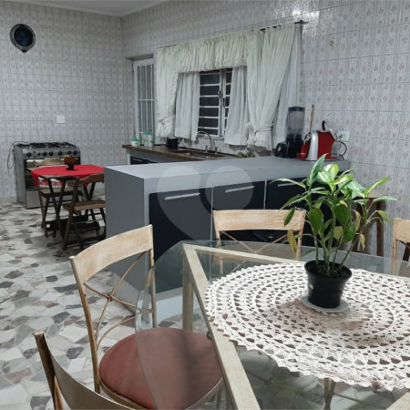Casa à venda com 7 quartos, sendo 1 suíte, em Lapa, São Paulo, SP