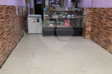 Casa à venda com 3 quartos em Santo Antônio, Duque de Caxias, RJ