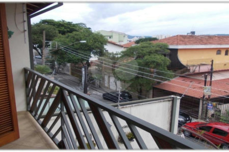 Sobrado à venda com 3 quartos, sendo 2 suítes, em Água Fria, São Paulo, SP