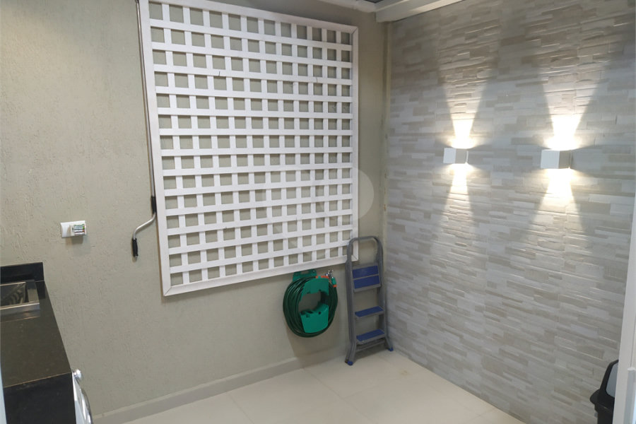 Casa à venda com 3 quartos, sendo 1 suíte, no condomínio Piemonte - Angelo Bortolo, São Paulo - SP