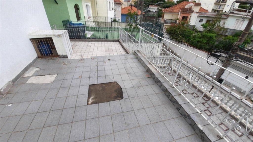Sobrado à venda com 6 quartos, sendo 2 suítes, em Santana, São Paulo, SP