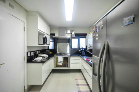 Apartamento à venda com 4 suítes em Vila Andrade, São Paulo, SP