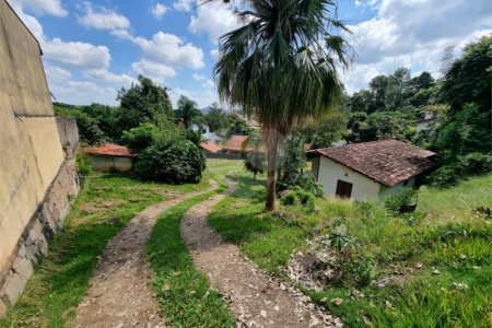 Casa à venda com 3 quartos, sendo 1 suíte, no condomínio São Joaquim, Vinhedo - SP