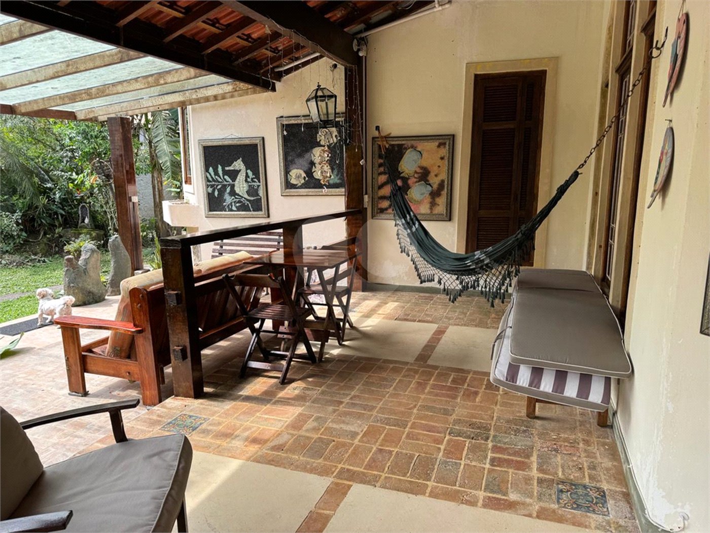 Casa à venda com 6 suítes em Massaguaçu, Caraguatatuba, SP