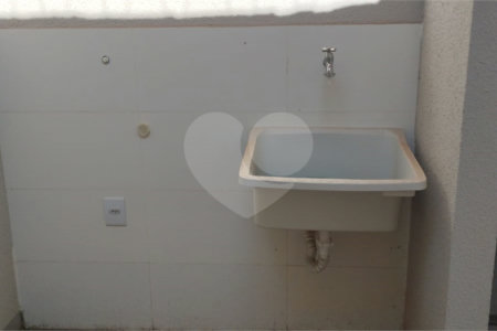 Casa à venda ou para alugar com 2 quartos, sendo 1 suíte, em Ipê, Três Lagoas, MS