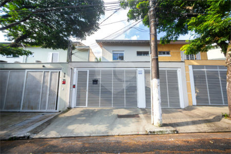 Sobrado à venda com 3 quartos em Brooklin Velho, São Paulo, SP