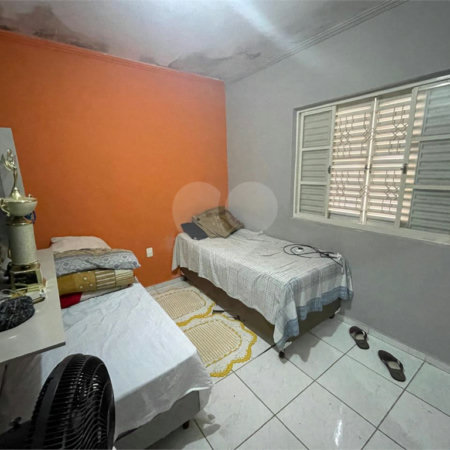 Casa à venda com 3 quartos, sendo 1 suíte,  em Bosque, Vinhedo, SP