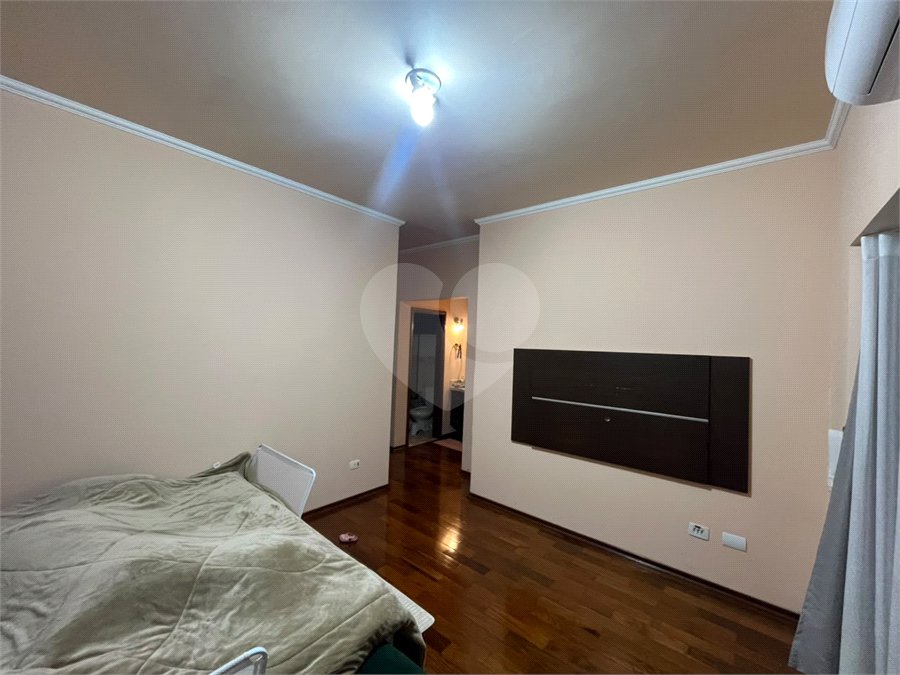 Casa à venda com 3 quartos, sendo 1 suíte, em Parque Santa Marta, São Carlos, SP